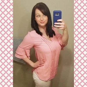 Meet your Posher, Nicole